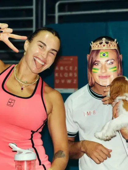 Кристина Орбакайте с мужем и дочерью встретилась с Ариной Соболенко на турнире в Майами Орбакайте, Кристина, дочерью, Земцов, Клавдия, мужем, вышла, бизнесмена, СоболенкоАрина, Майами, Соболенко, Владимира, бывшего, Никита, 34летний, браков, предыдущих, замуж, сыновей, Певица