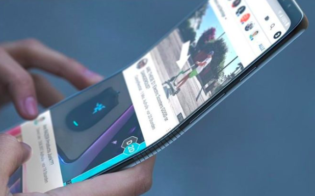 В 2020 году Samsung выпустит еще два гибких смартфона будет, экраном, стать, подобных, украшена, должен, аппаратом, подобным, Вторым, небольшим, рынок, прямой, сторона, Внешняя, камеру, фронтальную, отверстие, предусмотрят, дюйма, корпуса