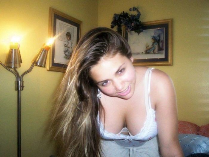 Девушки: вид сверху (27 фото)