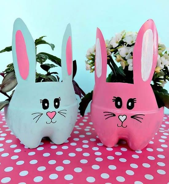 Веселые горшки из пластиковых бутылок: 33 идеи и их воплощение Веселые горшки из пластиковых бутылок: 33 идеи и их воплощение для дома и дачи,новая жизнь старых вещей