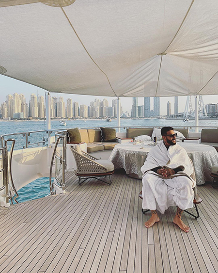 Звездный Instagram: прощаемся с зимой и ждем весну — смена сезонов глазами знаменитостей Хроника