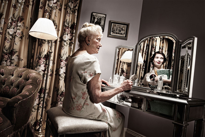 5672813_reflectionsofthepasttomhussey2 (700x467, 165Kb)