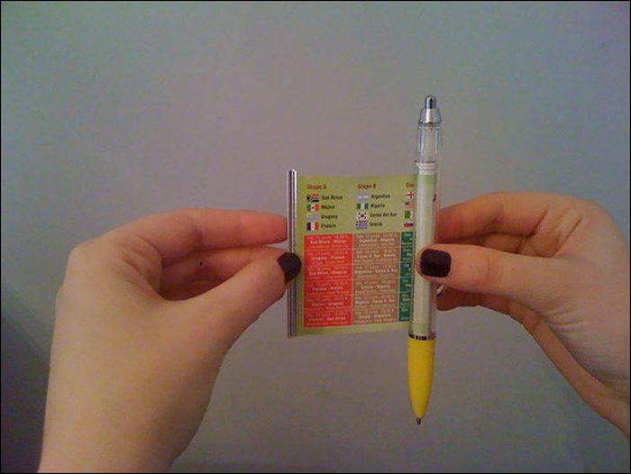 Хитрые шпаргалки школьников и студентов (33 фото)