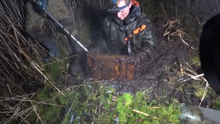 Оружейное болото: закинули магнит и еле вытащили улов