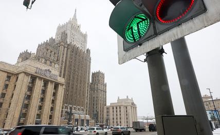 Запад боится только российской ядерной дубинки. А зря