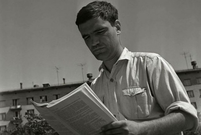 Геннадий Шпаликов и Наталья Рязанцева: Почему первая жена не смогла спасти брак с известным сценаристом и поэтом актер,актриса,Геннадий Шпаликов,развлечение,шоу,шоубиz,шоубиз