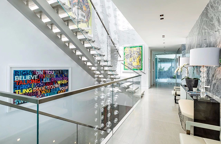 В гостях у Леброна Джеймса: экскурсия по впечатляющему особняку баскетболиста за 52 миллиона долларов Стиль жизни,Дома звезд