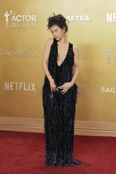 Ирина Шейк, Деми Мур, Юрий Колокольников, Тимоти Шаламе, Кирстен Данст посетили премию Гильдии киноактёров США Images, Джесси, новом, после, которая, награду, Данст, Лучшая, ЛосАнджелесе, ШварценеггерКлэр, ДэйнсМинди, КалингКристен, БеллДав, КамеронИтан, ГотОдесса, ХоукКоннор, СторриДжереми, РеннерДжесси, БаклиНоа, женой