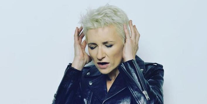 СМИ: Диана Арбенина в скором времени усыновит ребенка