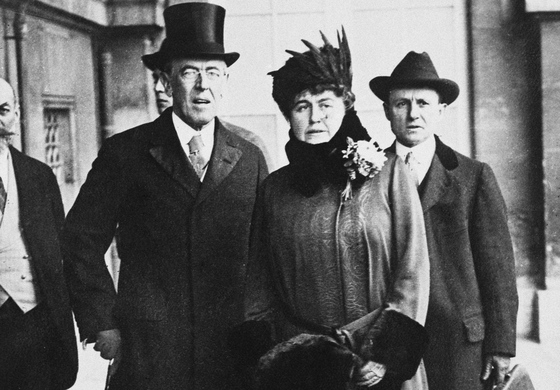 Президент США Вудро Вильсон с супругой Эдит, 1919 год Hulton Archive/Getty Images