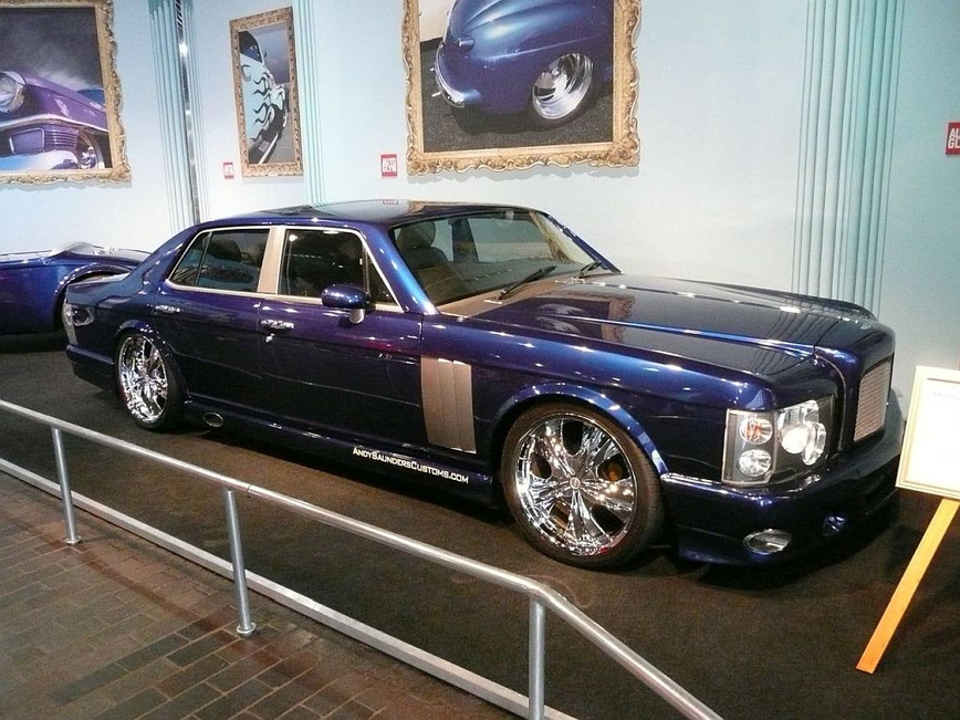 Этот нелепый Bentley Mulsanne, собранный из десятка автомобилей, принадлежал ведущему Top Gear Этот нелепый Bentley Mulsanne, собранный из десятка автомобилей, принадлежал ведущему Top Gear авто,авто и мото,автоновости