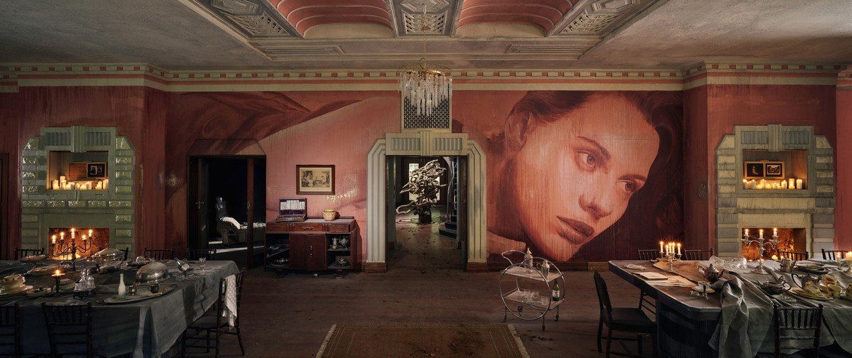 Уличный художник превратил заброшенный особняк в арт-инсталляцию Уличный художник превратил заброшенный особняк в арт-инсталляцию Австралия