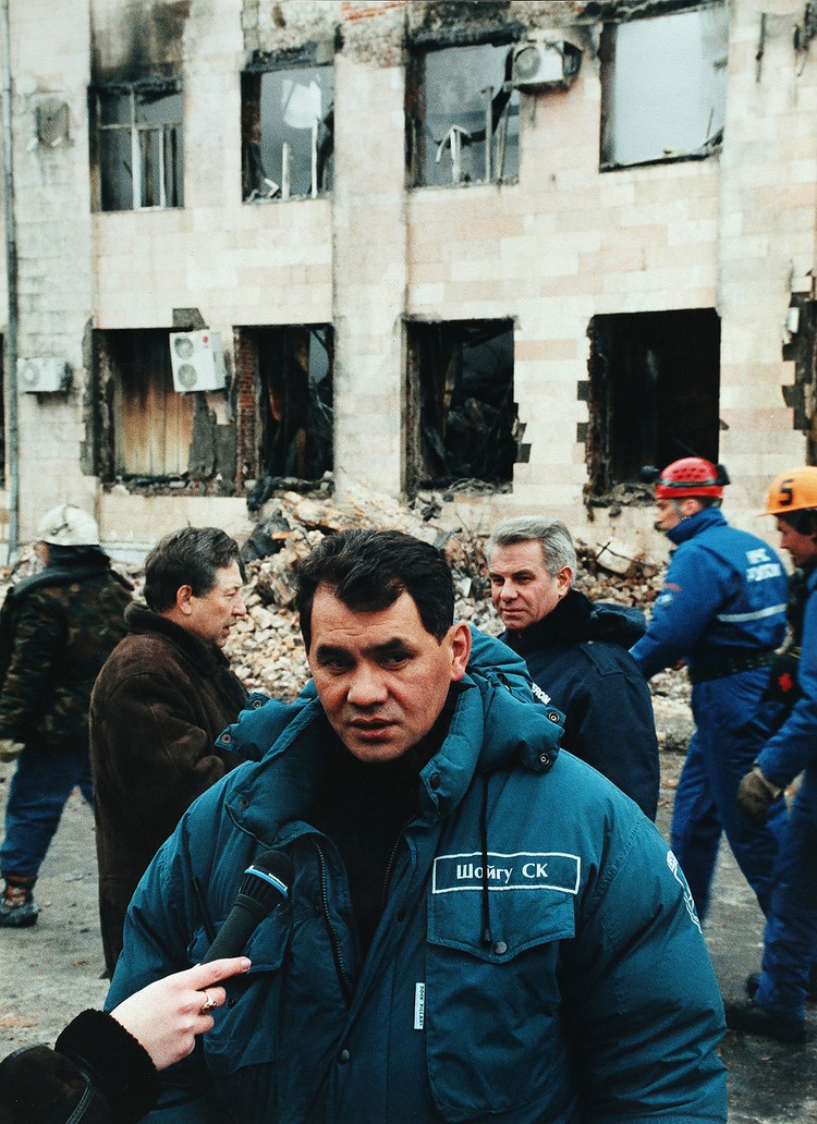 При Сергее Шойгу впервые была создана единая служба по чрезвычайным ситуациям. Фото: пресс-служба Минобороны России