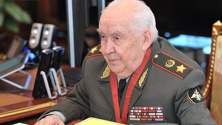 «Мы не напрасно жили, не напрасно сражались»: Кого потеряла Россия в 2019-м «Мы не напрасно жили, не напрасно сражались»: Кого потеряла Россия в 2019-м жизни, Гареев, время, Globallookpress , стало, скончался, войны, Махмут, орденом, армии, орденами, Отечественной, боевых, Вооружённых, современной, Быстрицкая, России, театра, Леонов, российский