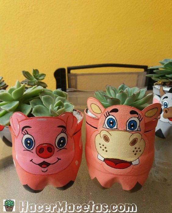 Веселые горшки из пластиковых бутылок: 33 идеи и их воплощение Веселые горшки из пластиковых бутылок: 33 идеи и их воплощение для дома и дачи,новая жизнь старых вещей