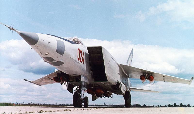 Реинкарнация МиГ-25 ввс