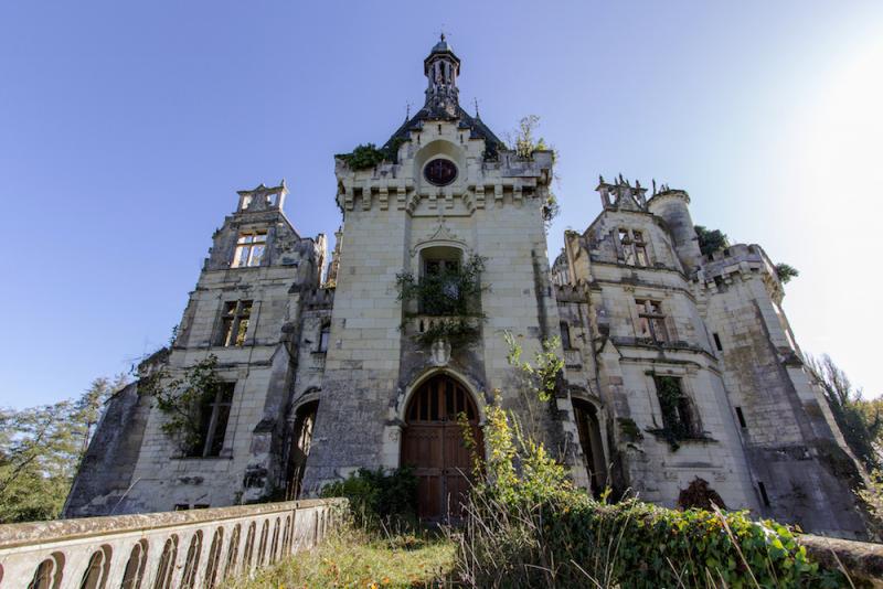 Este-Castillo-olvidado-fue-abandonado-despues-de-un-terrible-incendio-en-1932-04