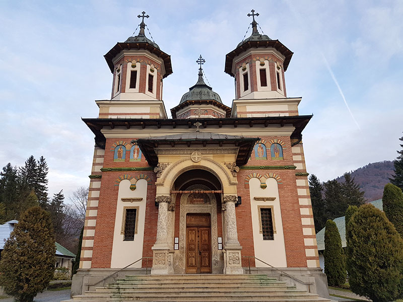 Синая. О Великолепных Замках, Которые Отнял Чаушеску И Монастыре, Построенном Спасенным Князем… автотуризм