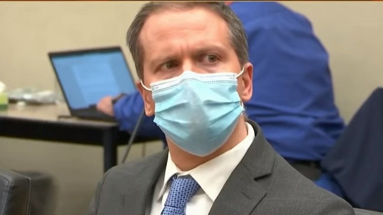 Бывший полицейский Шовин не признал вину в смерти Флойда