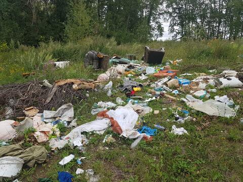 В пяти поселениях Усть-Лабинского района Кубани нашли незаконные свалки