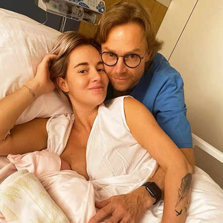 Пятая дочь: футбольный тренер Валерий Карпин вновь стал отцом Пятая дочь: футбольный тренер Валерий Карпин вновь стал отцом Дети,Дети знаменитостей