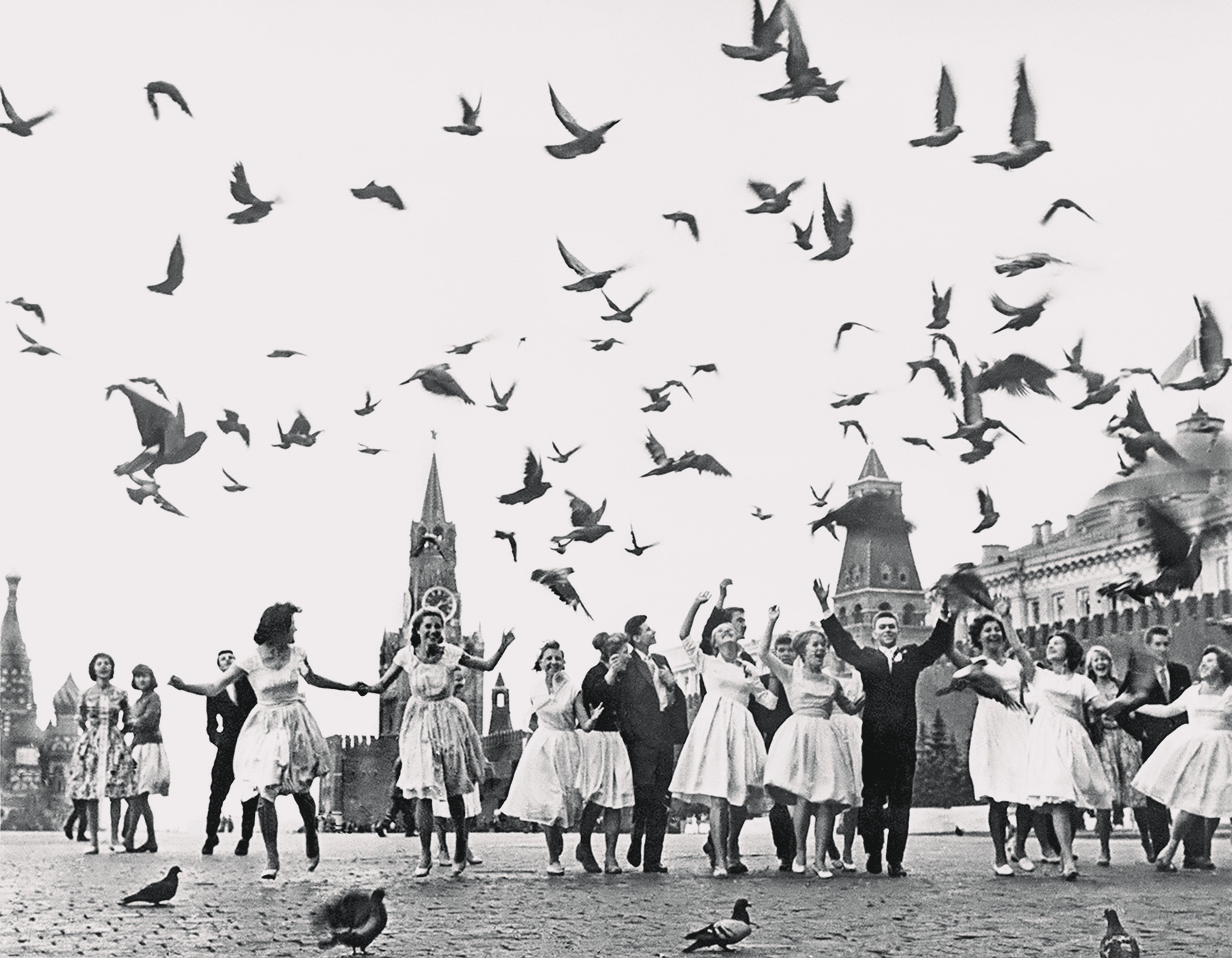 Выпускники московских школ на Красной площади. 1961 год. Фото: ТАСС
