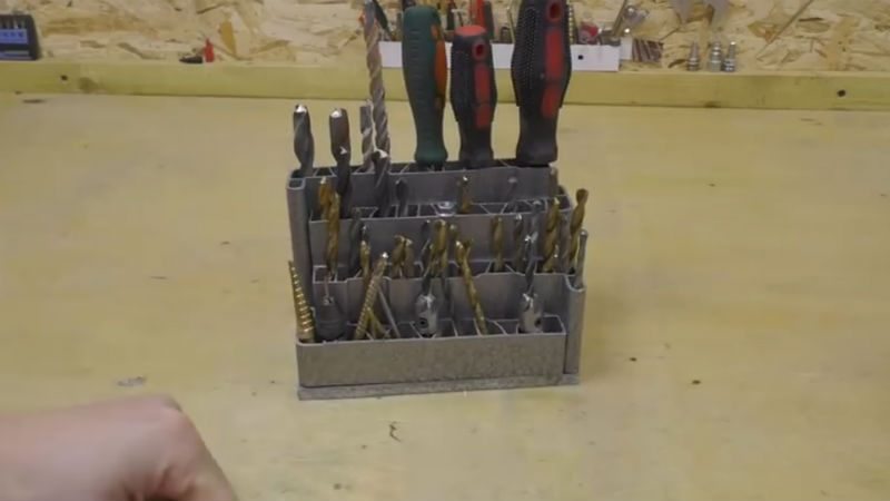 5 гениально полезных поделок из найденного дома хлама 5 гениально полезных поделок из найденного дома хлама интерьер,переделки,рукоделие,своими руками,сделай сам