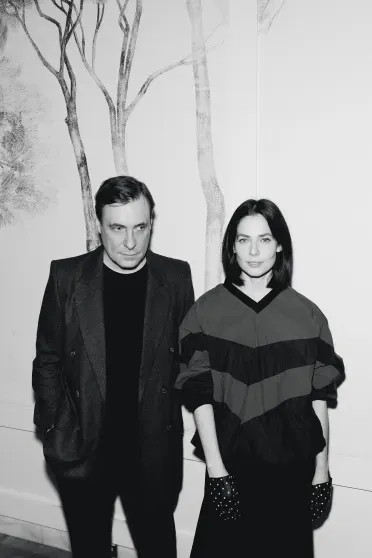 Юлия Снигирь вышла в свет с мужем Евгением Цыгановым Цыганов, СнигирьЮлия, вместе, Евгений, Снигирь, Цыганова, котором, отношений, Ириной, ЛеоновойЕвгений, детьми, СнигирьЕвгений, старшими, больше, поженились, девятилетний, Фёдор, семеро, детей, Ирины