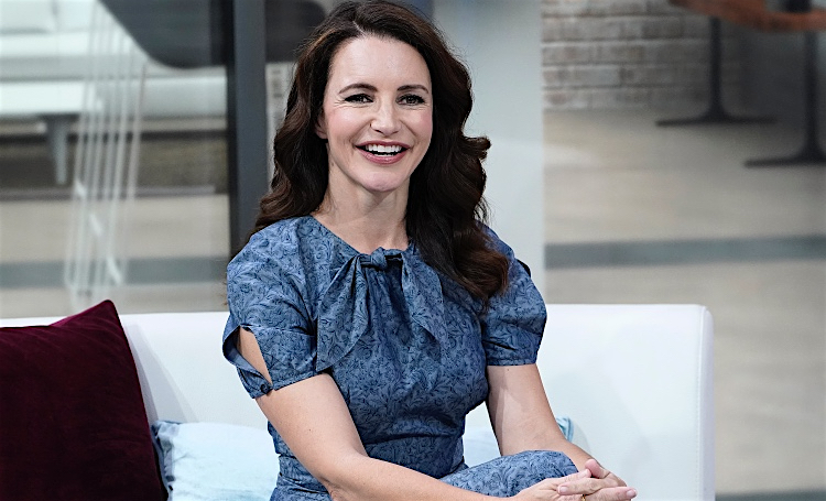 В гостях у Кристин Дэвис: экскурсия по особняку звезды "Секса в большом городе" в Лос-Анджелесе