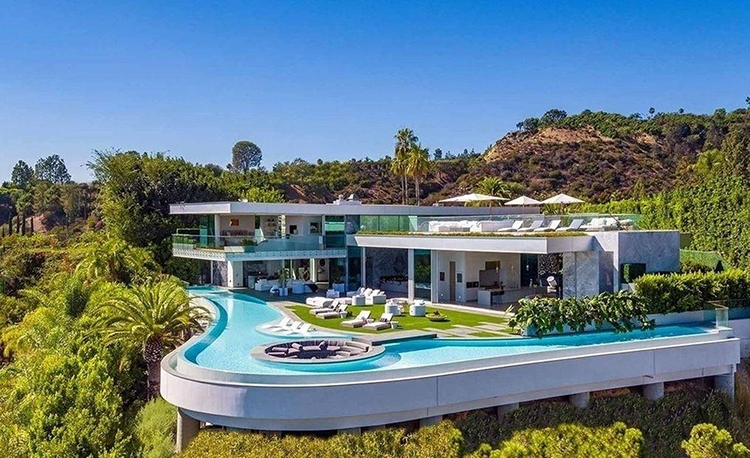 В гостях у Леброна Джеймса: экскурсия по впечатляющему особняку баскетболиста за 52 миллиона долларов Стиль жизни,Дома звезд