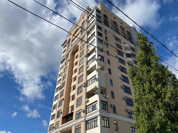 «Крыша над головой». За два года в Севастополе детям-сиротам выдано 39 жилищных сертификатов