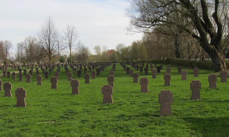 Немецкое военное кладбище