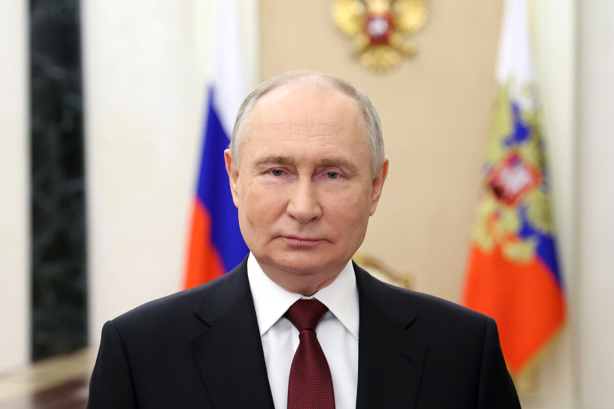 Путин по видеосвязи открыл три новых предприятия АПК в трех регионах