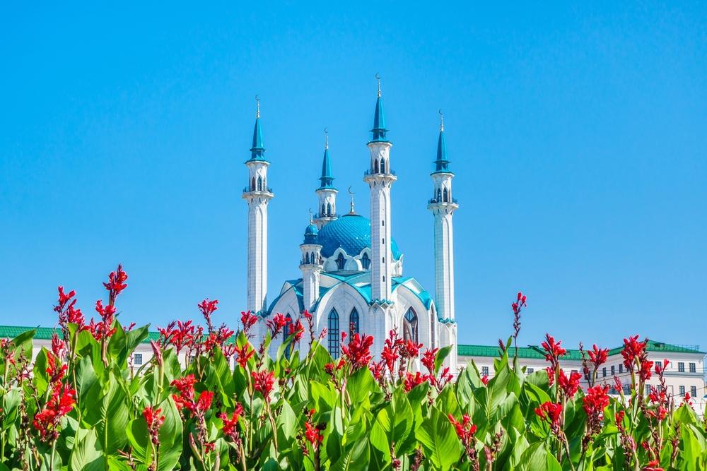 Курбан-байрам в 2026 году: история, традиции, что можно и нельзя делать на праздник Курбанбайрам, нельзя, отмечают, принято, также, праздник, делать, барана, будет, самое, помощи, после, Ибрагима, необходимо, Аллах, других, нуждающимся, часть, жертву, Аллаха