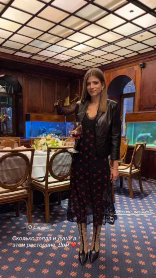 Поздравление от Федука и ужин в ресторане отца: Саша Новикова отметила 35-летие в Москве Новикова, Федук, отметила, поздравил, рождения, ресторатора, Лондоне, концерт, посетила, впервые, Недавно, Россию, наведывается, иногда, четырёхлетняя, живёт, Семья, вместе, растёт, женаты