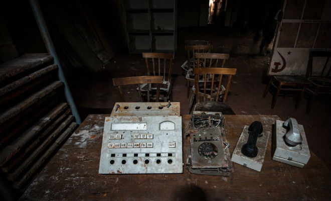 Бетонная будка на склоне скрывала вход сеть тоннелей: поисковик включил камеру и пошел внутрь Бетонная будка на склоне скрывала вход сеть тоннелей: поисковик включил камеру и пошел внутрь Культура