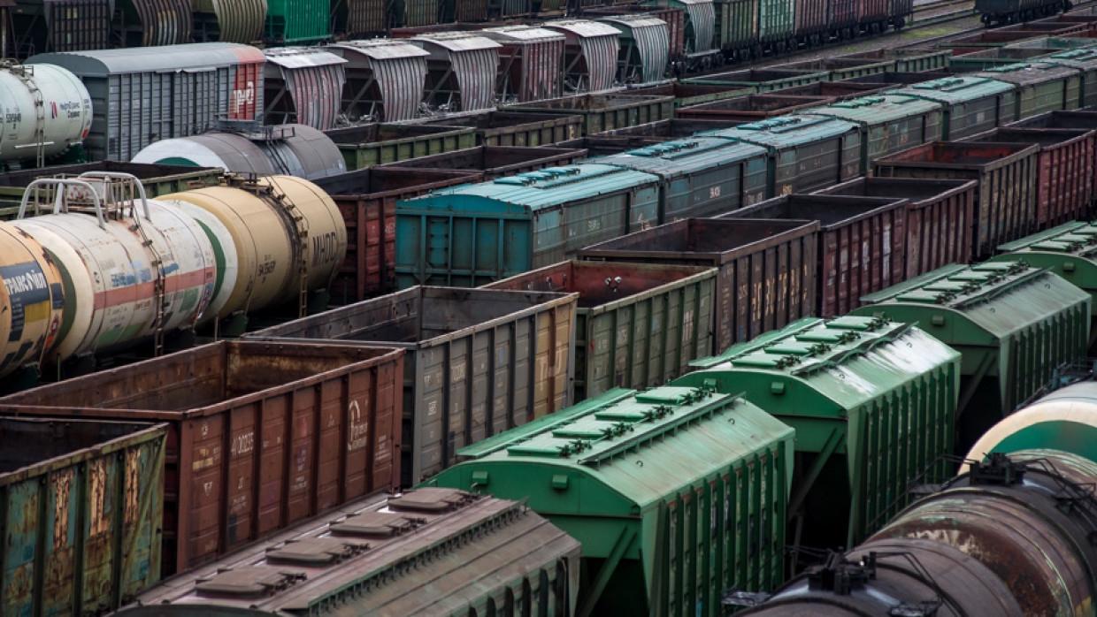 Застрявшие из-за остановки Транссиба поезда пропустят в течение 10 дней