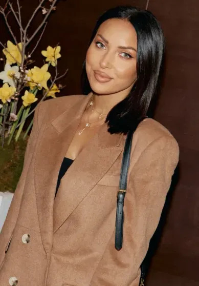 Алсу кардинально сменила имидж: прощание с длинными волосами и новая жизнь