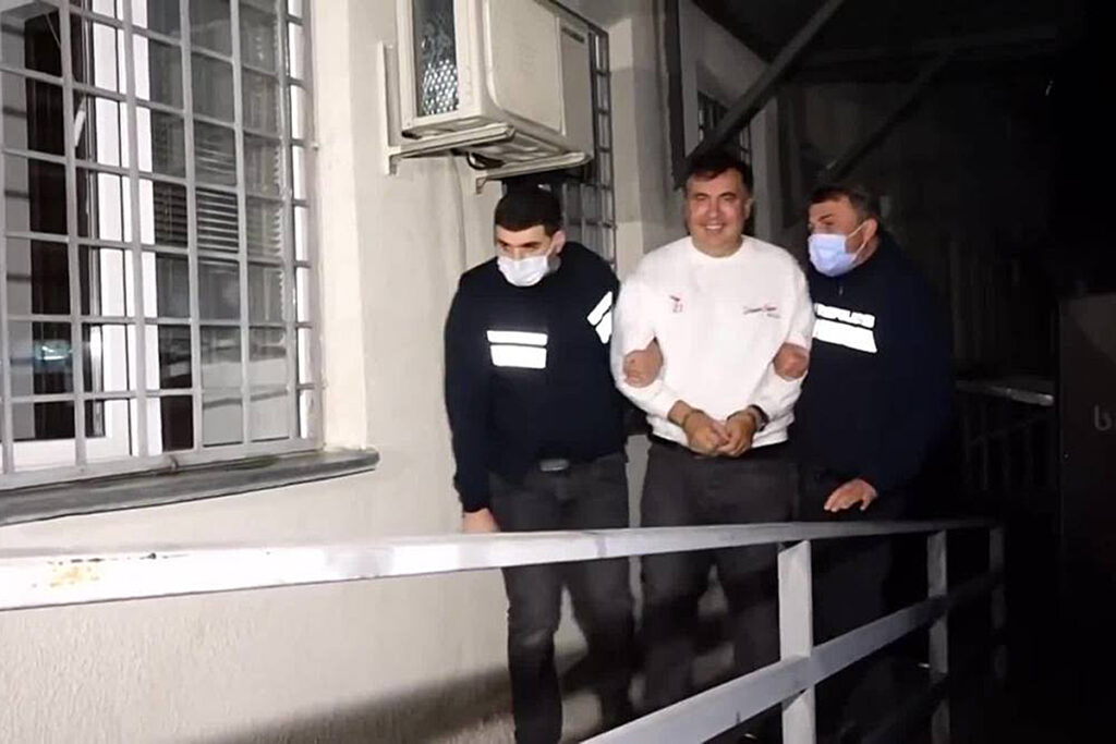 Саакашвили последние фото из тюрьмы