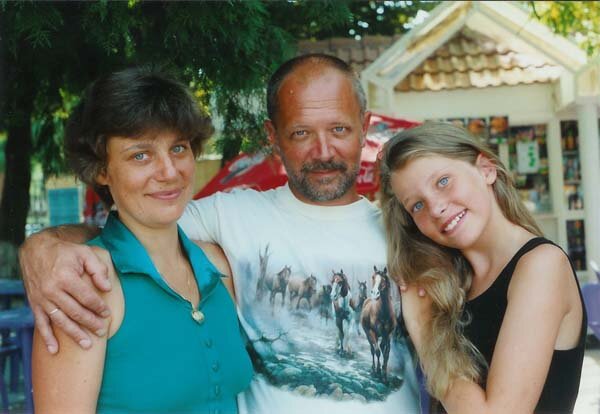 Андрей Ростоцкий с женой Марианной и дочерью Ольгой