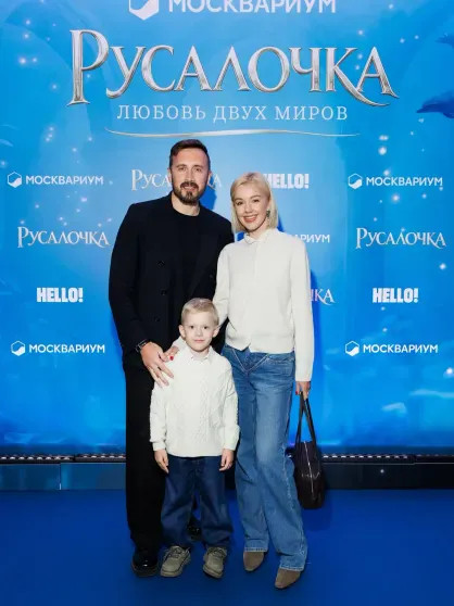 Алекса, Юлианна Караулова, Дарья Мельникова и Лиза Моряк с детьми посетили премьеру шоу в 
