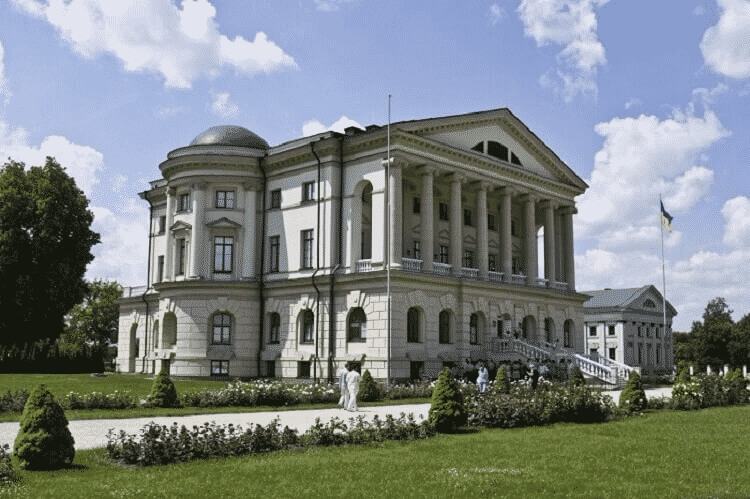 12 красивейших мест Украины, в которых рекомендуется побывать туристам 12 красивейших мест Украины, в которых рекомендуется побывать туристам заграница,туризм