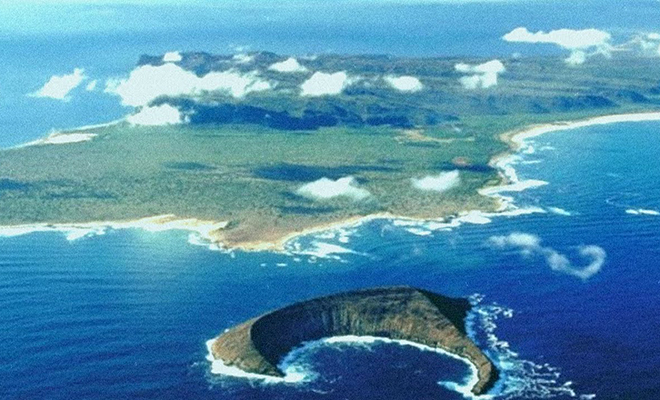 107 лет назад на Гавайях закрыли от посторонних целый остров. Здесь живут люди, но приезжать другим запрещено