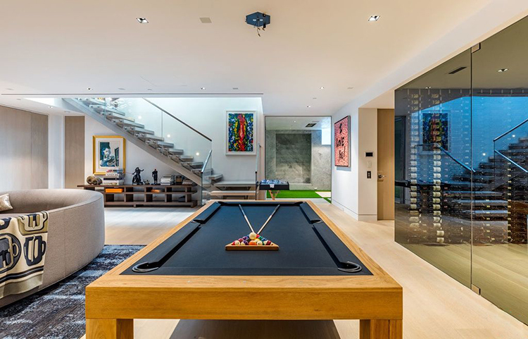 В гостях у Леброна Джеймса: экскурсия по впечатляющему особняку баскетболиста за 52 миллиона долларов Стиль жизни,Дома звезд