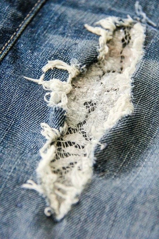 Как зашить дырку на джинсах: 7 способов можно, стежки, ремонта, чтобы, дырку, место, например, максимально, джинсы, штаны, зашить, отремонтировать, денима, деним, стороны, вперёд, НА ДЖИНСАХ, ДЫРКУ, вариант, рядом