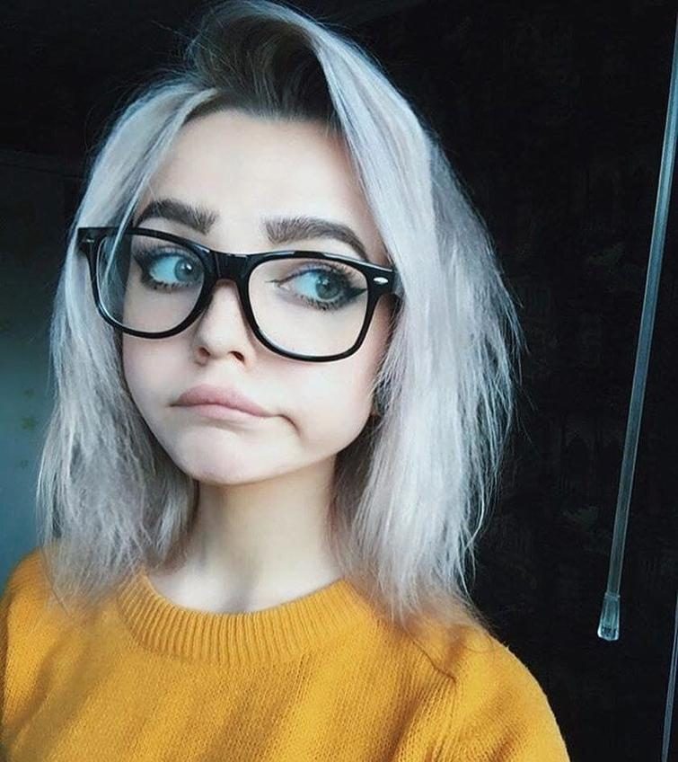 Ах, какие куколки! Так и хочется потрепать их за щёчки 