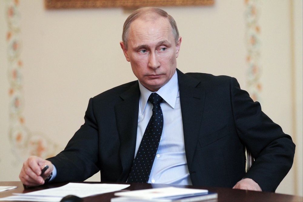 Путин поручил поддержать рождаемость на Дальнем Востоке