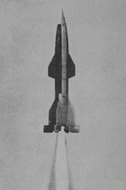 Зенитные ракеты Третьего рейха: чудо-оружие или растрата ресурсов? Зенитные ракеты Третьего рейха: чудо-оружие или растрата ресурсов? оружие