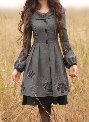 Игра на контрастах: теплое платье с легким кружевом Игра на контрастах: теплое платье с легким кружевом женские хобби