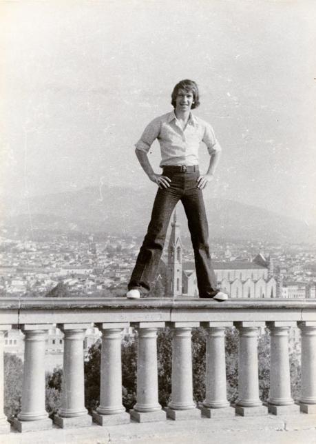 Первый муж жены КАРАЧЕНЦОВА, любовницы ЗБРУЕВА и жены ШВЫДКОГО Первый муж жены КАРАЧЕНЦОВА, любовницы ЗБРУЕВА и жены ШВЫДКОГО актер,Михаил Поляк,наши звезды,шоу,шоубиz,шоубиз